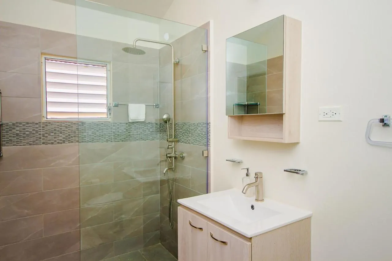 Home With Relaxing Sea View Discovery Bay 0*,  Τζαμάικα